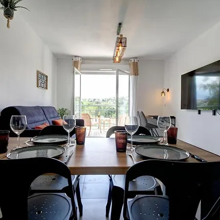 067 - T2, Golf, Piscine, Clim, Parking * Juvignac
