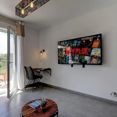 Appartamento 067 -le I, 4 Pers, Clim, Piscine, Parking