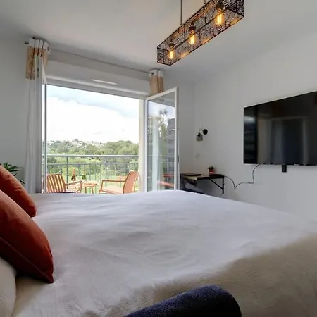 Apartment 067 - T2, Golf, Piscine, Clim, Parking Juvignac